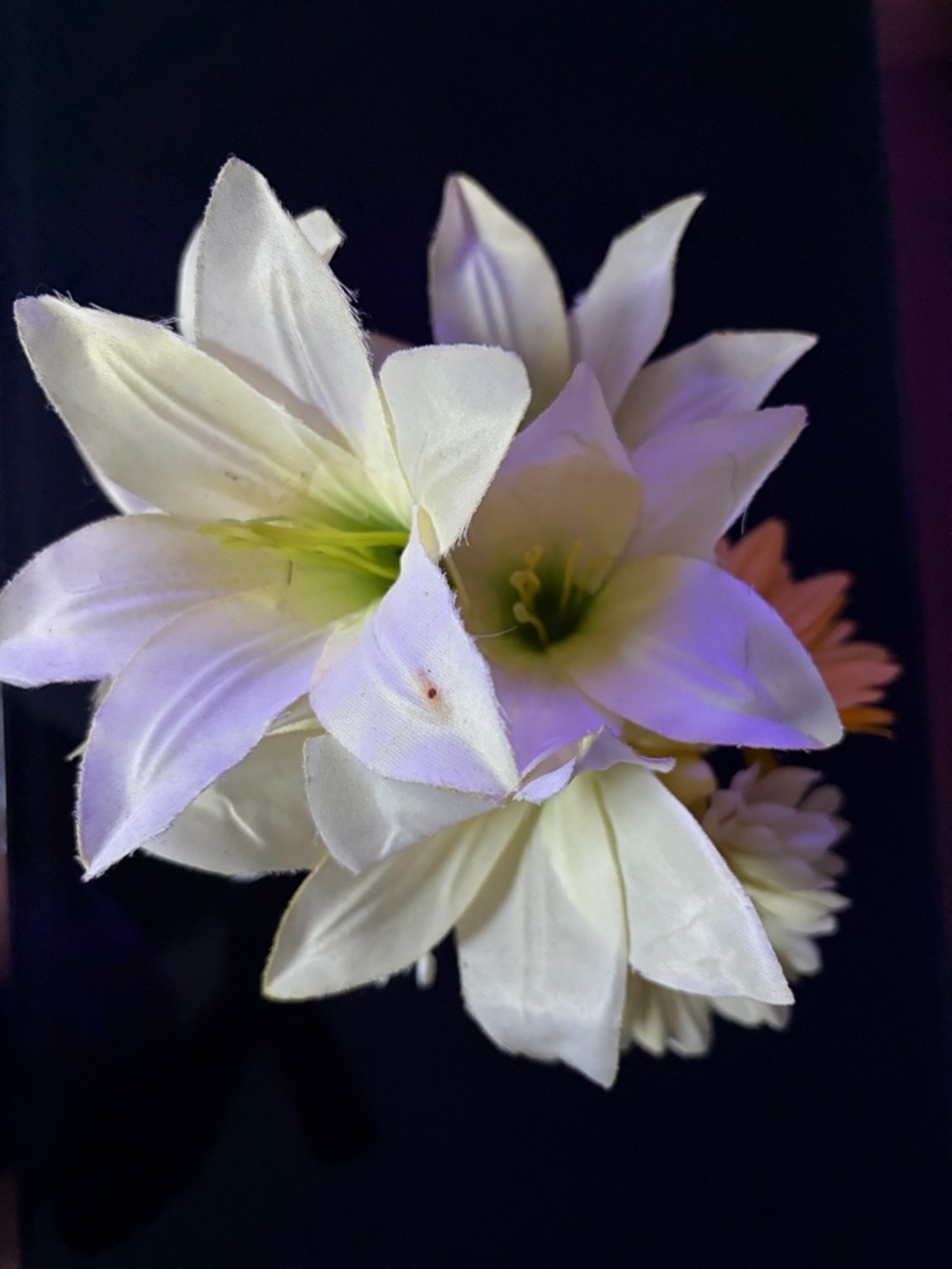 Cream White Artificial Lily Bouquet - Timeless Faux Floral Accent